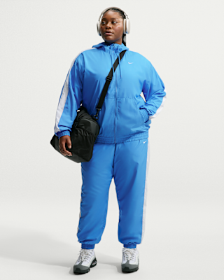 Reviews: Nike Sportswear Classic Wovens Women's Loose UV Hooded